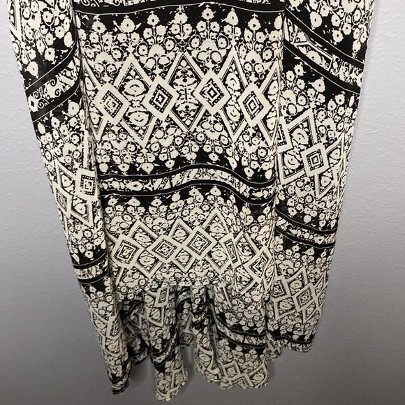 A.N.A Black and White Spaghetti Strap Geometric Pattern Vneck Maxi Size S - Picture 7 of 11
